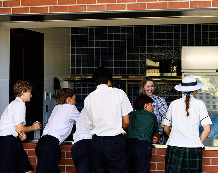 St Lukes 9 - MBA CaseStudy Images
