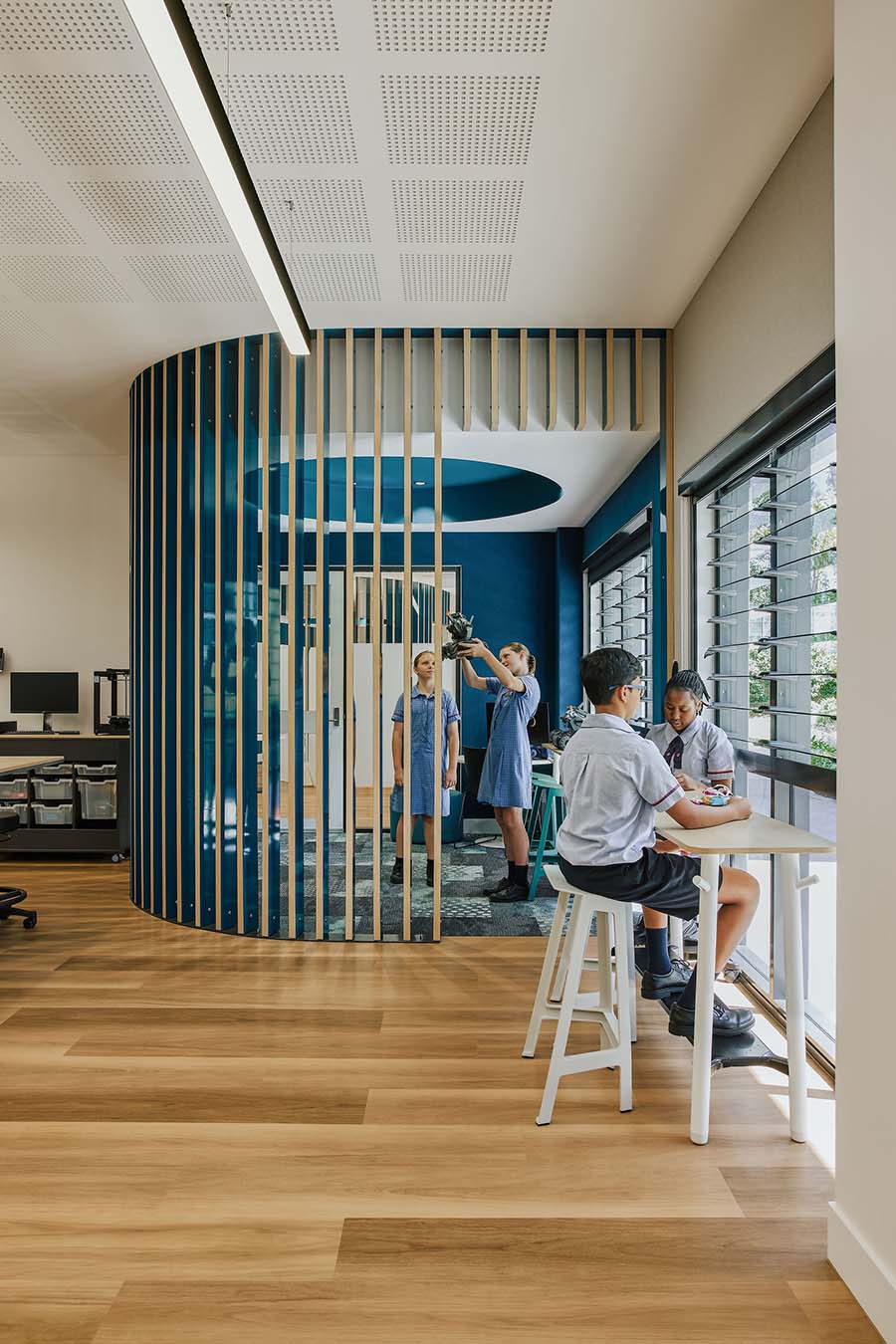 Caloundra Christian College 8 - MBA Project Images - Vertical